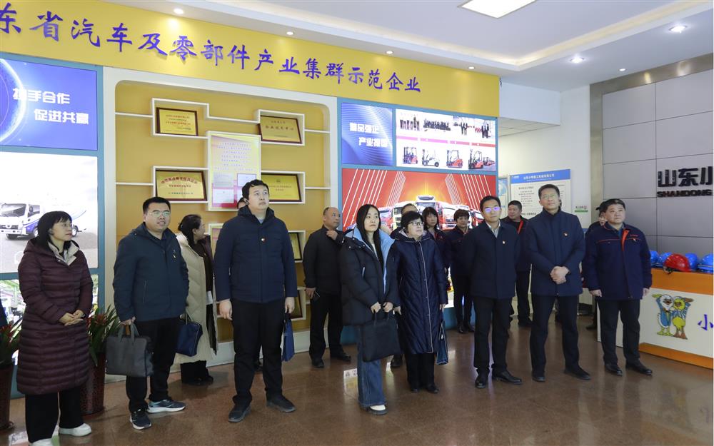 省委政研室典型宣傳處、省國(guó)資委企改處、市委政研室（改革辦、財(cái)經(jīng)辦）、市國(guó)資委企改處、產(chǎn)發(fā)集團(tuán)及小鴨精工多支部聯(lián)合開(kāi)展主題黨日活動(dòng)